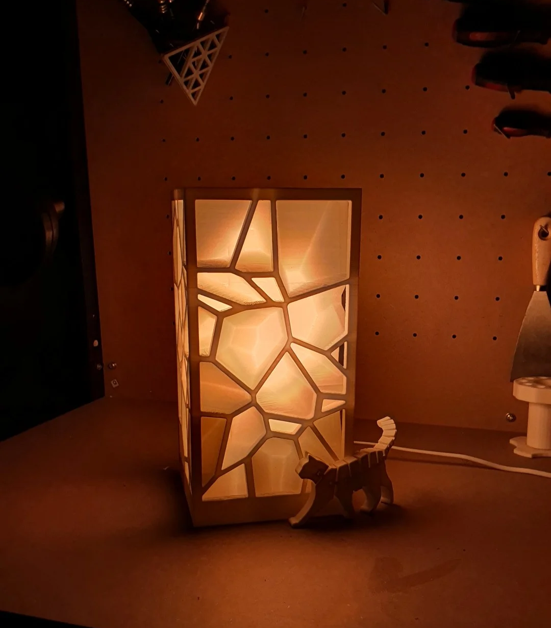 Crystal Cell Lamp