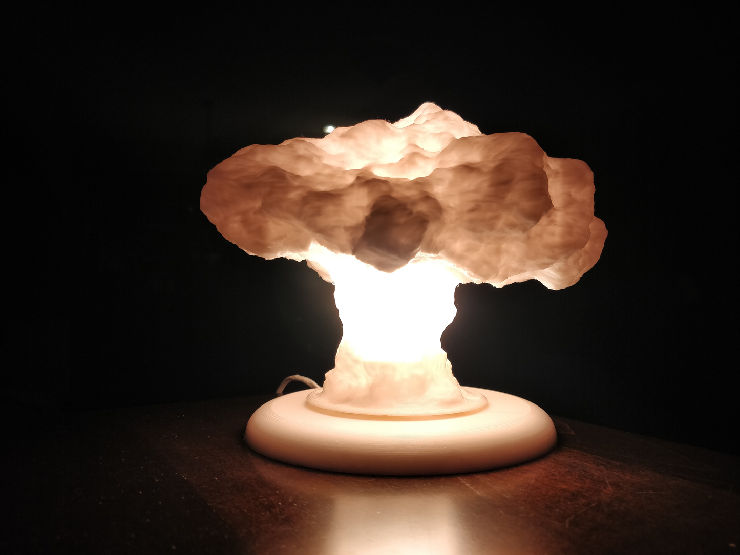 Nuke Lamp with stand