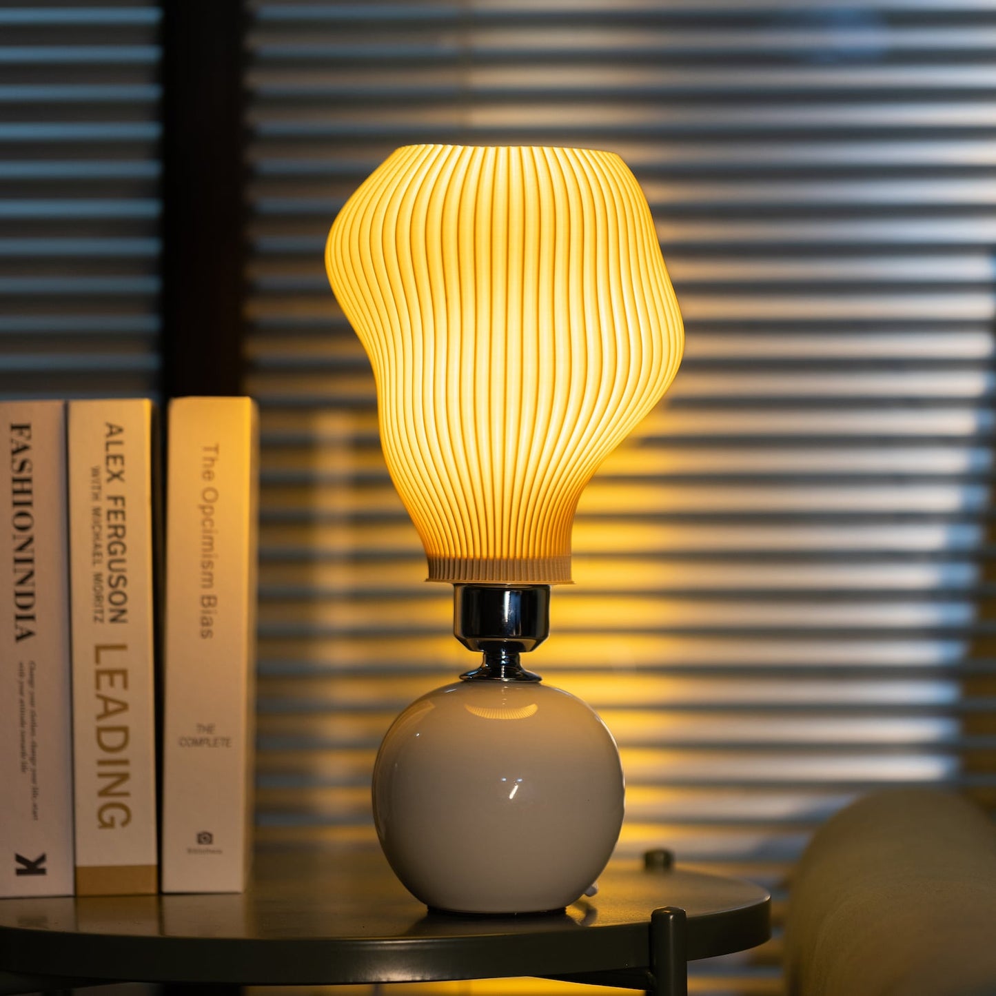 Waved Lamp