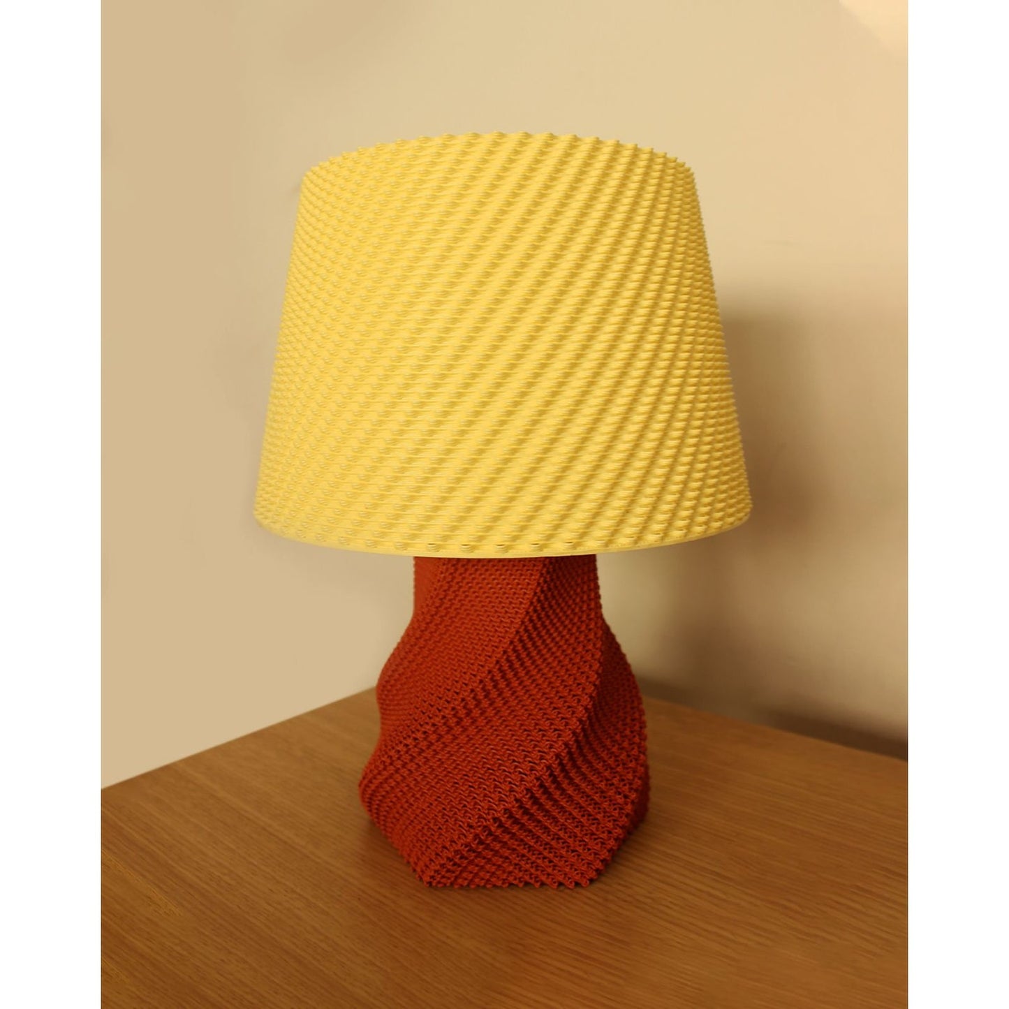 Cuved Table Lamp