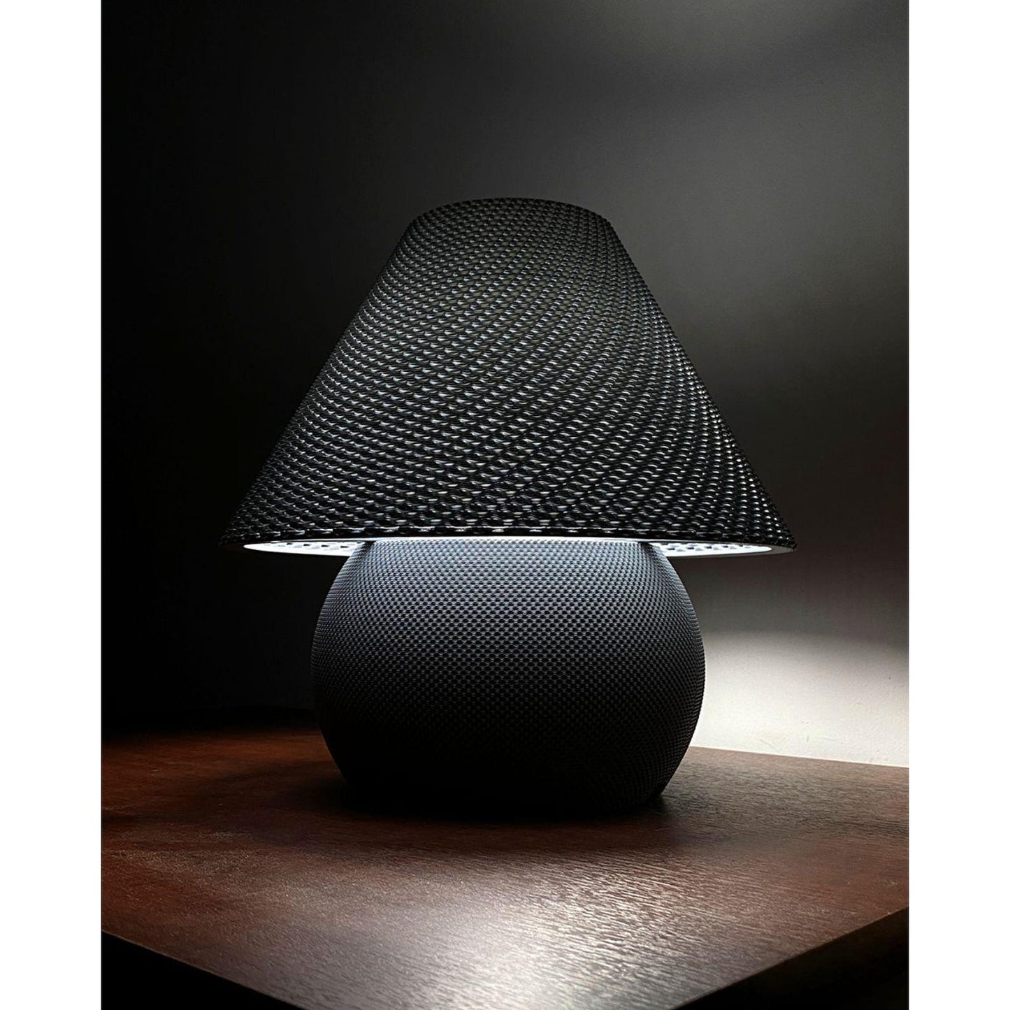 Tokio Table Lamp